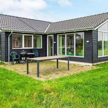 10 Person In Holiday home