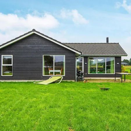 10 Person In Holiday home *