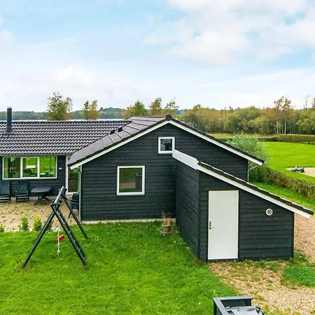 5 Star Holiday Home In Ansager *