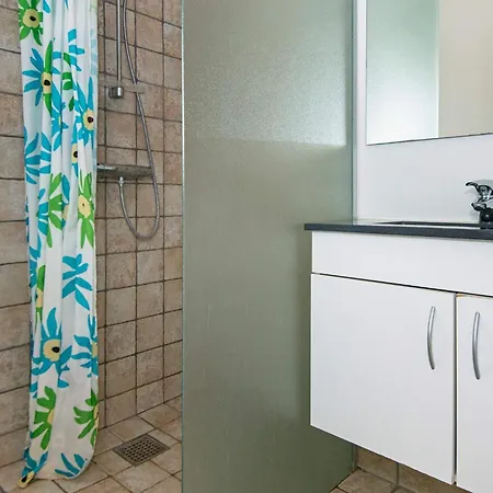 10 Person In Tatil Evi Ansager