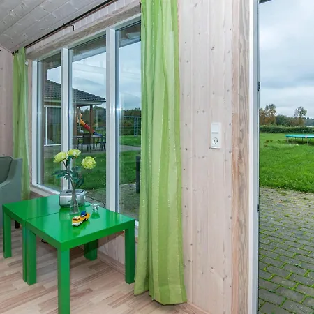 10 Person In Ansager